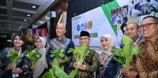 Wamen Atip Dorong Sekolah Jadi Inovator Pelestari Lingkungan dan Ketahanan Pangan