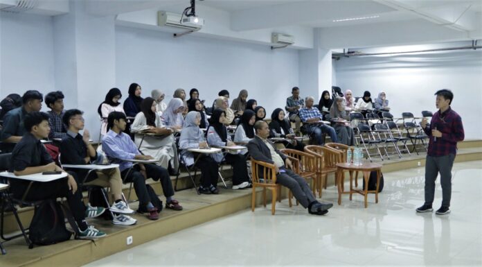 LP3K UM Bandung Gelar Pelatihan Jurnalistik