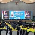 Rektor UMS Tekankan Pengabdian Transendental pada Wisuda 2025