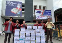 IMM Shabran UMS Salurkan Bantuan ke Sumatera