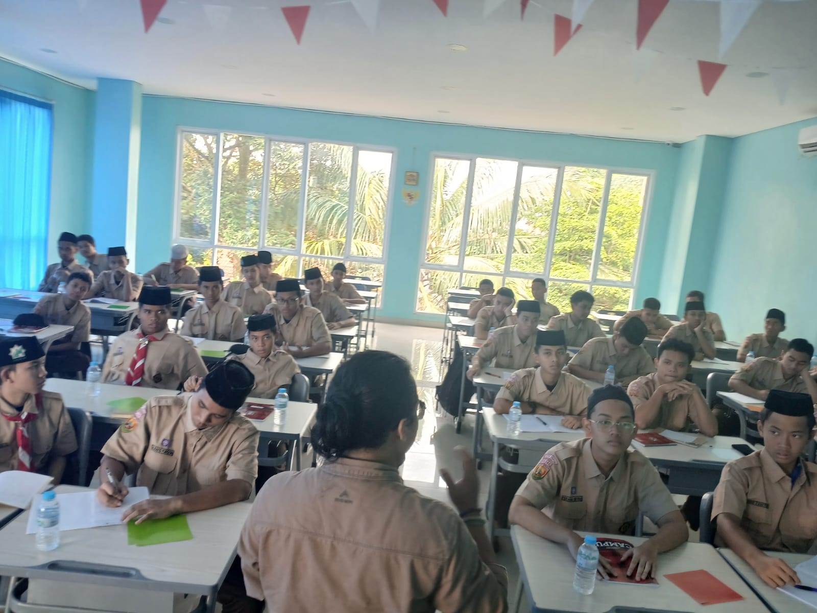 Lokakarya Pelatihan, SMA TQT Madinatul Qur'an