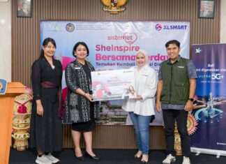 Sisternet Perkuat Pemberdayaan Perempuan Bapas Denpasar, Siapkan UMKM Tembus Pasar Global lewat KMP 2026 Perencana Muda Deputi Bidang Kesetaraan Gender, Kementerian Pemberdayaan Perempuan dan Perlindungan Anak Republik Indonesia, Setiorini, Kasi Bimbingan Klien Anak Balai Pemasyarakatan Kelas I Denpasar, Putu Yogi Hitha Wati, Product Owner Sisternet XLSMART, Adelia Panjaitan, dan Head Of Sales Greater Bali XLSMART, Riswan Sitorus, pada pelaksanaan Sisternet SheInspire di Balai Pemasyarakatan (Bapas) Denpasar pada 18–19 Desember 2025.