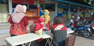 Cek Kesehatan Gratis Puskesmas Gajahan Disambut Antusias Warga di Alun – Alun Kidul