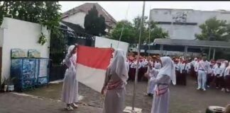 Pesan Karakter di Upacara SD Muhammadiyah 24 Gajahan