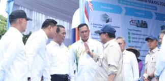 Perum BULOG Terima Penghargaan dari Presiden Prabowo atas Dedikasi Pencapaian Swasembada Pangan Nasional