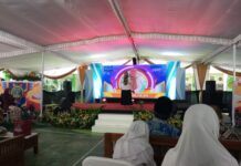 English Performance Global Class SMP Muhammadiyah 7 Surakarta Tampilkan Harmoni Bahasa dan Budaya