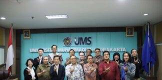 Delegasi NHK Jepang Tinjau UMS untuk Robocon 2027