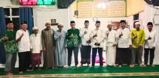 Perkuat Dakwah hingga Pelosok, Sa’ad Ibrahim Ikut Tarawih Keliling PDM Kapuas