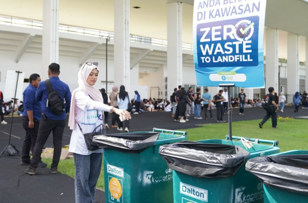 Perkuat Komitmen ESG XLSMART Lakukan Pengelolaan Sampah Berkelanjutan pada Acara Ultraverse Festival