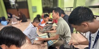 Mahasiswa KKN-Dik FKIP UMS Edukasi Santri TPA