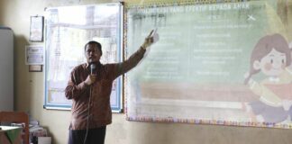 KKN-Dik FKIP UMS Sosialisasi Parenting di Karanganyar