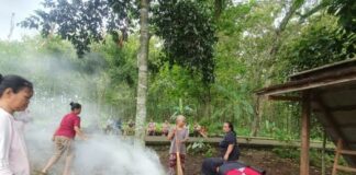 Mahasiswa KKNT UNIDA Bersama Warga Revitaliasi Waduk Selo Majid di Desa Krandegan, Ngawi