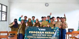 Mahasiswa KKN FKIP UMS Gelar Pelatihan AI di SMA Wonogiri