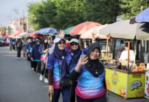 Bank Jateng Syariah UMS Gelar Jalan Senja Bersama UMKM