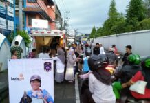 SD Muhammadiyah 1 Solo Tebar 250 Takjil