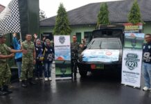 Alumni SMAN 7 Solo dan Kodim Bagikan 1.000 Takjil