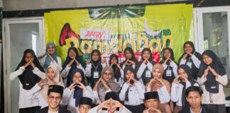 Pondok Shabran UMS Semarakkan Festival Ramadan Bersama Masyarakat