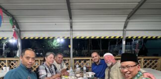 Buka Puasa dan Shalat Tarawih Meriah di Masjid Istiqlal Houston Texas, Dihadiri Muslim dari Negara Lain