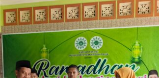 Ramadan Berbagi Palur, 821 Warga Terima Bingkisan