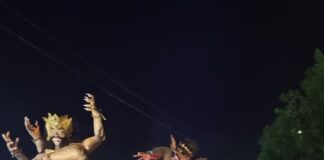 Semarak Malam Pengerupukan Nyepi Dibalut Khusyuknya Shalat Tarawih Akhir Ramadhan