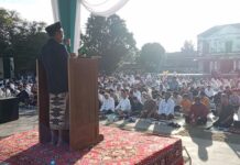 Ribuan Jemaah Padati Salat Id di Mangkunegaran