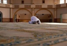 Hukum Doa Sujud Menurut Muhammadiyah, Ini Penjelasannya