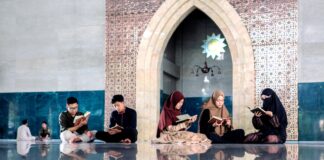 Dosen UMS: Masjid Harus Jadi Pusat Dakwah dan Pendidikan