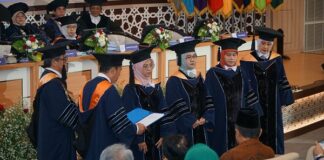 UAD Kukuhkan Empat Guru Besar Perempuan Pengukuhan empat Guru Besar perempuan UAD di Amphitarium Lantai 9 Gedung Utama Kampus 4 UAD Yogyakarta, Sabtu (18/4/2026). (foto : Humas UAD)