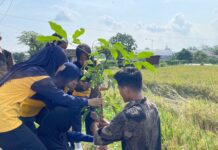 Sedekah Oksigen Warnai Milad ke-18 SD Muhammadiyah PK Banyudono, Tanam Pohon untuk Edukasi Lingkungan