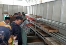 Mendag Budi Santoso Tinjau SPPG ‘Aisyiyah Sukoharjo, Soroti Inovasi Magot Ubah Sampah Jadi Bernilai Ekspor