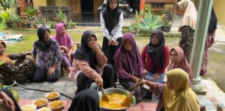 Mahasiswa KKN UMS Edukasi Warga: Tangkal Hoaks, Hidupkan Jamu Tradisional