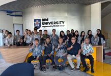 ITBM Bali Ajak Siswa SMK Muhammadiyah Denpasar Melek Literasi Digital