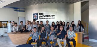 ITBM Bali Ajak Siswa SMK Muhammadiyah Denpasar Melek Literasi Digital