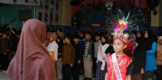 Hari Kartini, Siswa SD Muhammadiyah PK Solo Kreatif