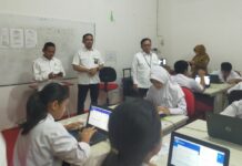 Tinjau Hari Pertama TKA SD, Wamen Fajar: Diikuti 4,49 Juta Siswa Secara Nasional