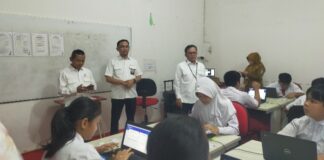 Tinjau Hari Pertama TKA SD, Wamen Fajar: Diikuti 4,49 Juta Siswa Secara Nasional