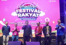 SMARTFREN Festival Rakyat 2026 Ramaikan Tasikmalaya, Dorong UMKM dan Perluasan Jaringan Digital SMARTFREN Festival Rakyat 2026 Ramaikan Tasikmalaya