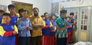 SD Muhammadiyah 24 Gajahan Tanamkan Empati Lewat Salat Jenazah