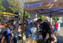 Gratis RendangMu, Stan Lazismu Solo di CFD Dipadati Warga