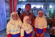 Bank Sampah Gajahan Dinilai, Siswa SDM 24 Ikut Aksi