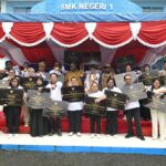Mendikdasmen Serahkan Bantuan Revitalisasi Sekolah di Kota/Kabupaten Sorong Senilai Total Rp20,1 Miliar