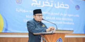 Tafsir Surat At-Taghabun Ayat 15: Anak Bukan Sekadar Rezeki, Tapi Juga Ujian bagi Orang Tua