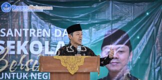 Wamendikdasmen Fajar Riza Kenang Jejak Haedar Nashir di Cintawana