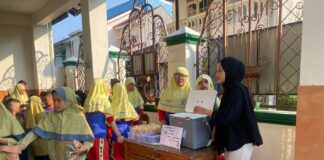 Murid SD Muhammadiyah 24 Gajahan Belajar Bisnis Lewat Market Day