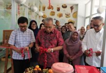 UM Bandung Luncurkan Laboratorium Produksi Pangan Inovatif