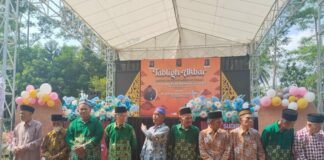 PCM Tersono Beri Penghargaan 40 Sesepuh Muhammadiyah