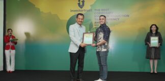 XLSMART Raih Penghargaan Transparansi Emisi, Perkuat Ekspansi 5G Berbasis Green Network Group Head Corporate Communications & Sustainability XLSMART, Reza Mirza, mewakili perusahaan menerima penghargaan Diamond Achievement in Emission Transparency dalam ajang The Best Corporate Emission Reduction Transparency Awards 2026.