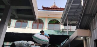 Kisah Ustadz Sedekah Sampah Peraih Kalpataru, Menebar Berkah dari Pengelolaan Sampah di Rumah Ibadah