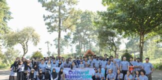 UMS Kenalkan Budaya Indonesia kepada 110 Mahasiswa Internasional