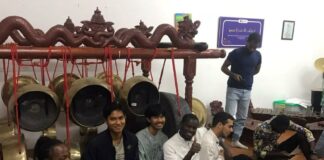 Mahasiswa Asing BIPA UMS Belajar Gamelan dan Sinden
